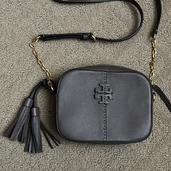 Tory Burch McGraw Camera Bag NWOT - Picture 1 of 10